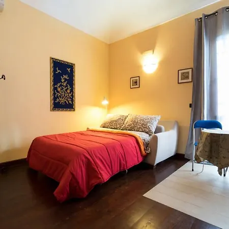 Sea View Apartment *